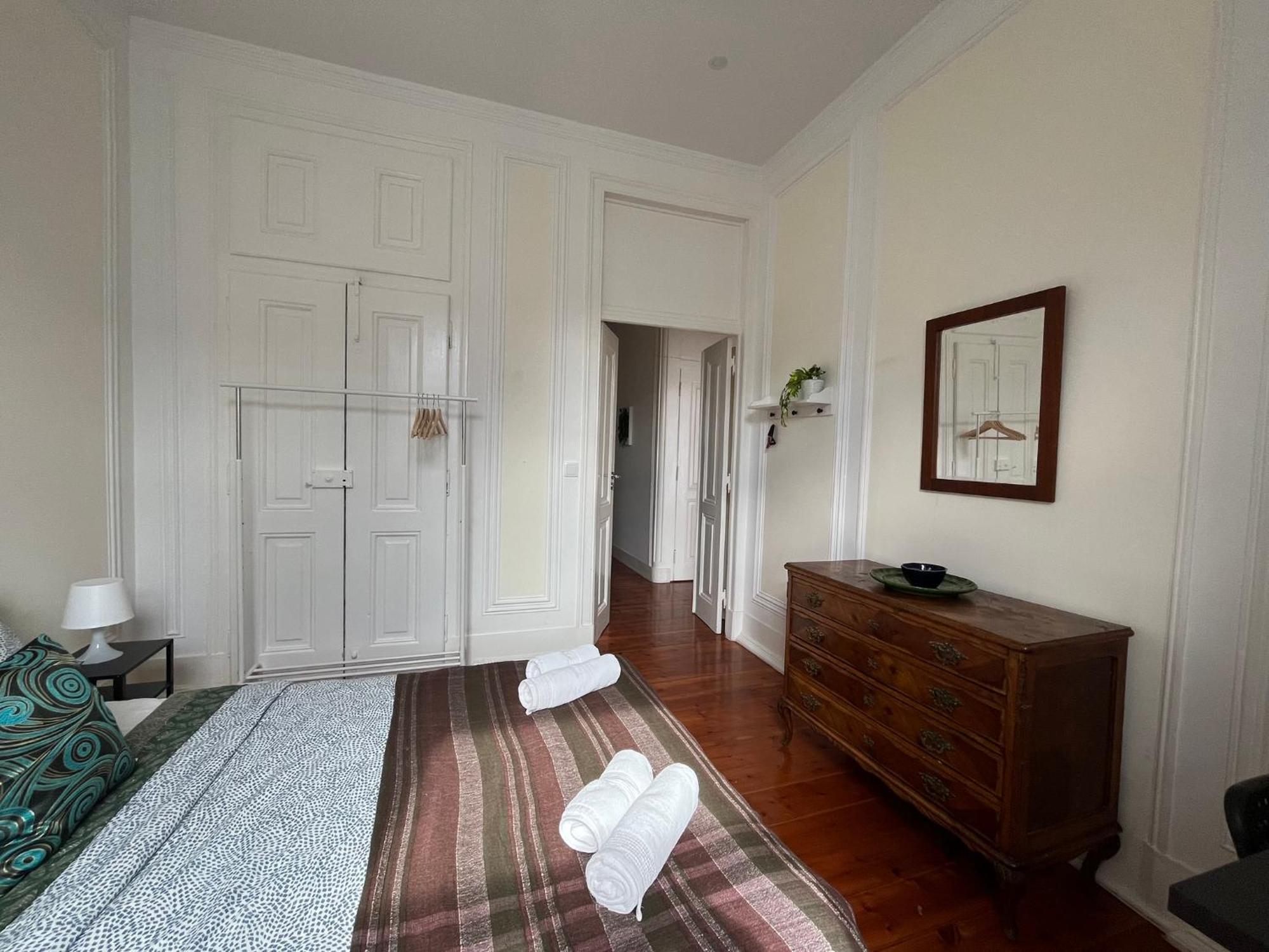 Quarto No Apartamento Pombal Lisboa ภายนอก รูปภาพ