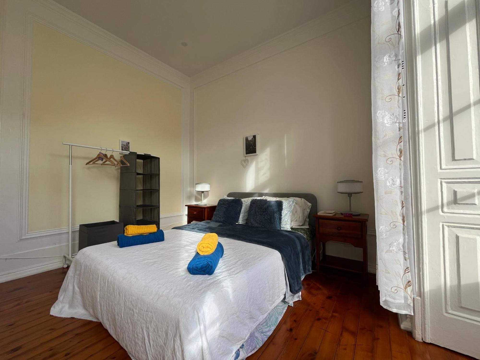 Quarto No Apartamento Pombal Lisboa ภายนอก รูปภาพ